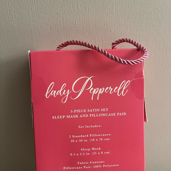 Lady Pepperell Satin Pillowcase Pair & Eyemask Gift Set - Yellow Daisy - Picture 3 of 3